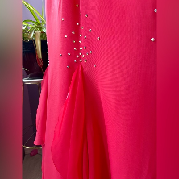 Bright pink cowl neck sleeveless evening gown with rhinestones - Picture 6 of 9